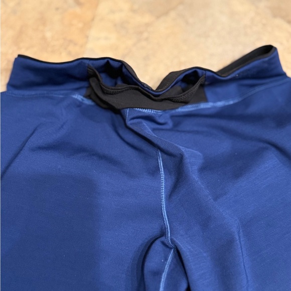 Patagonia Women’s Endless Run Tights - Picture 10 of 13